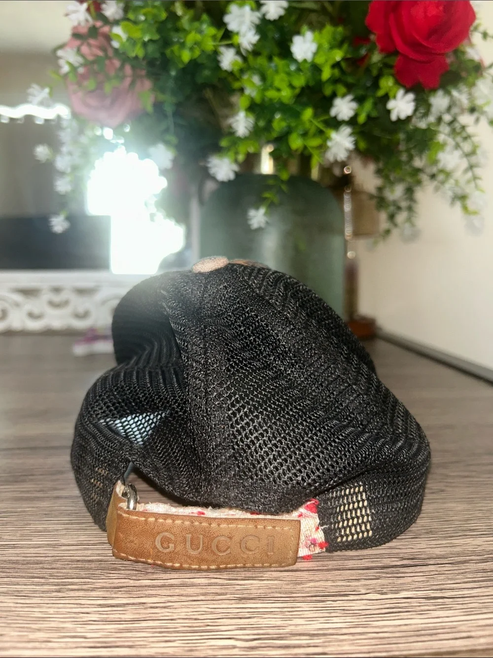 Gucci X Disney limited edition Donald Duck print trucker GG Cap